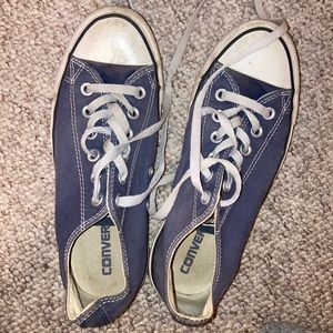 Navy Blue Low Converses | Womens 7 or Mens 5
